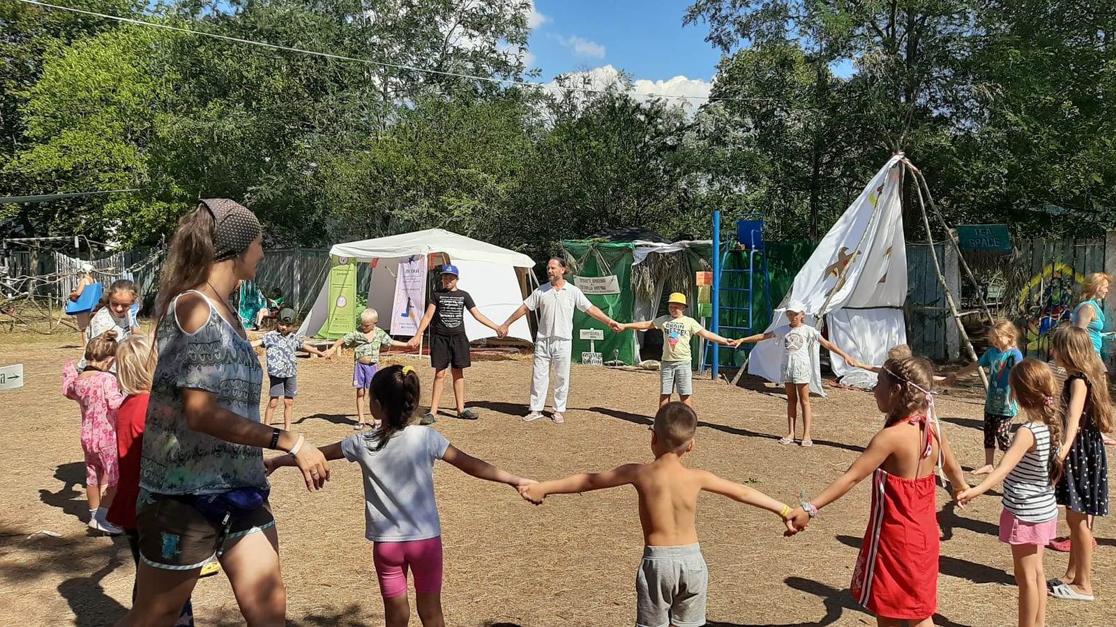 Фізичне виховання та акапельний спів